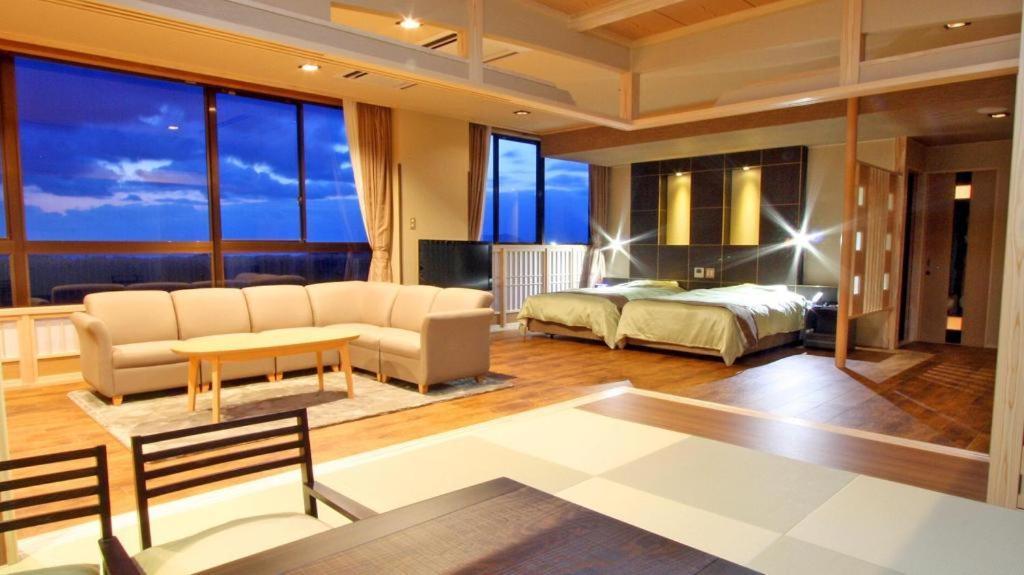 Oga Seiko Grand Hotel Экстерьер фото